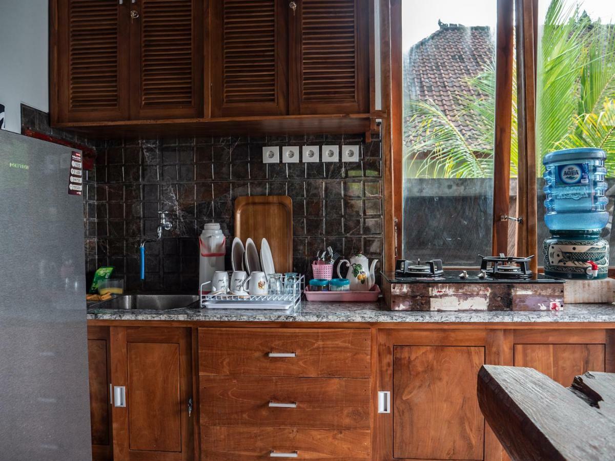 Villa Fins Medewi Airsatang